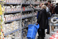 Россияне рассказали о тратах на спонтанные покупки